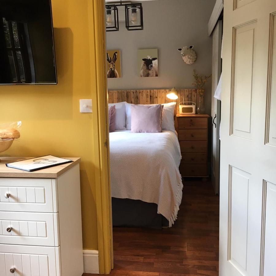 Romantic, Secluded Cottage In Cardinham Woods, Cornwall מראה חיצוני תמונה